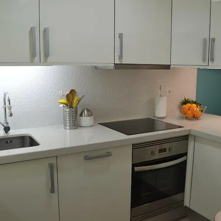 Amazing & Pool With Garden * Sesimbra