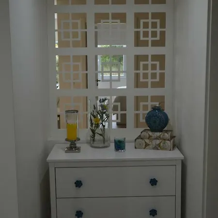 Amazing & Pool With Garden