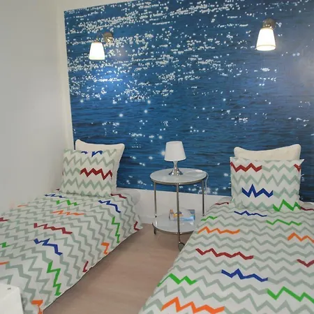 Amazing & Pool With Garden