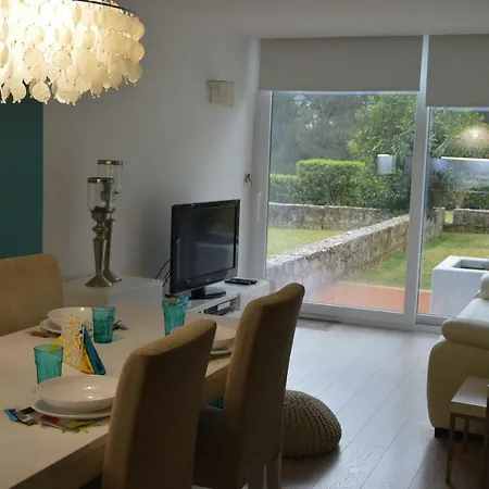 Amazing & Pool With Garden * Sesimbra