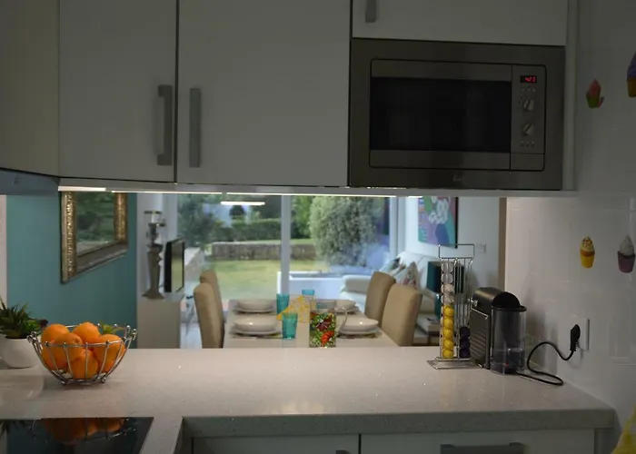 Amazing & Pool With Garden Σπίτι διακοπών Σεσίμπρα