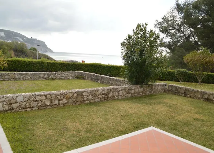 Σπίτι διακοπών Amazing & Pool With Garden