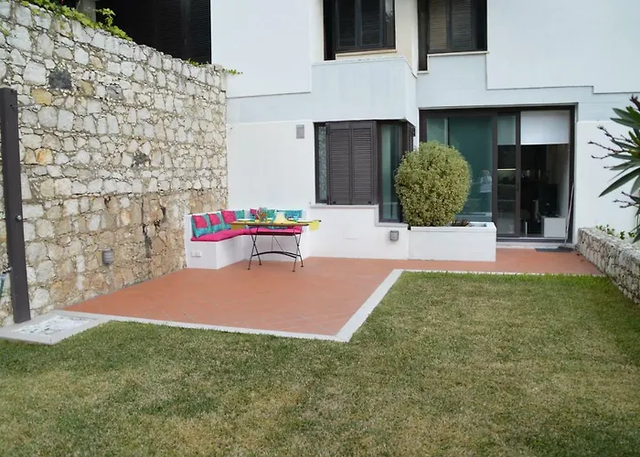 Amazing & Pool With Garden Σπίτι διακοπών *